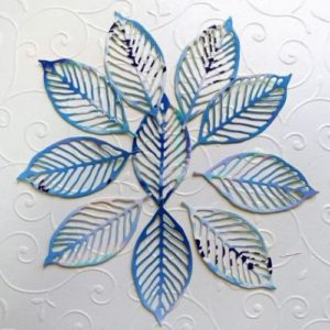 Ажурные голубые листья для скрапбукинга.