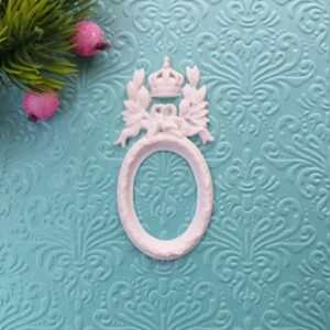 Винтажная гибкая рамка с Короной, 3,7*7,5 см.