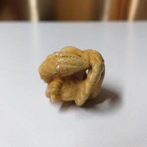 Нецке Ящірка, ріг лося, ручне різьблення, 2,8*2,5 см.