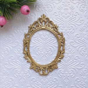 Рамка гнучка Бароко велика ажурна, золотий металік, 6*8,7 см.