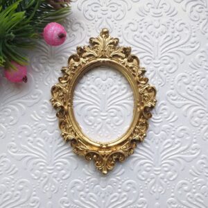 Рамка Завитки гибкая, золотой металлик, 6*8 см.